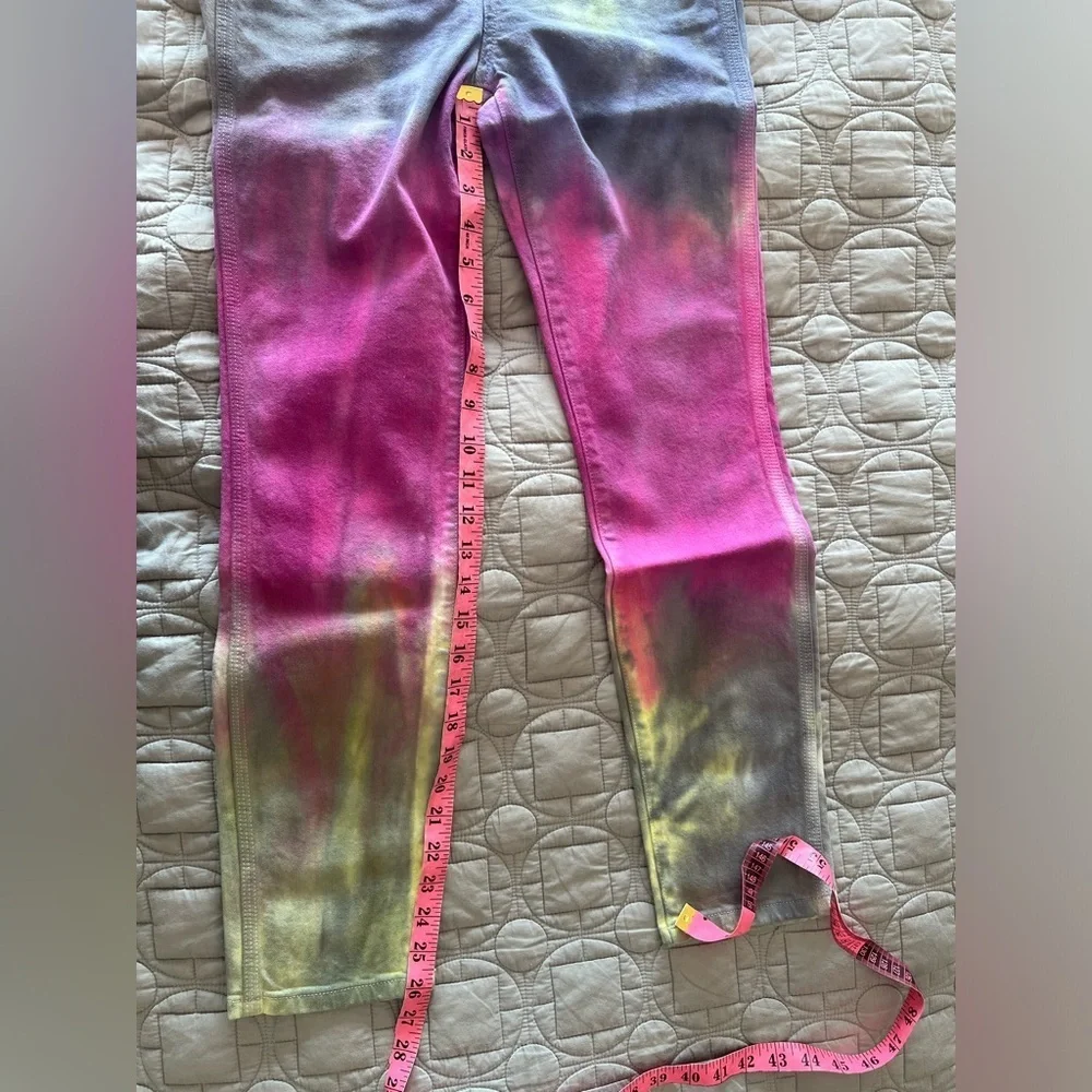 Jordache Cosmic Dye Vintage Crop Jean NWT Size 26